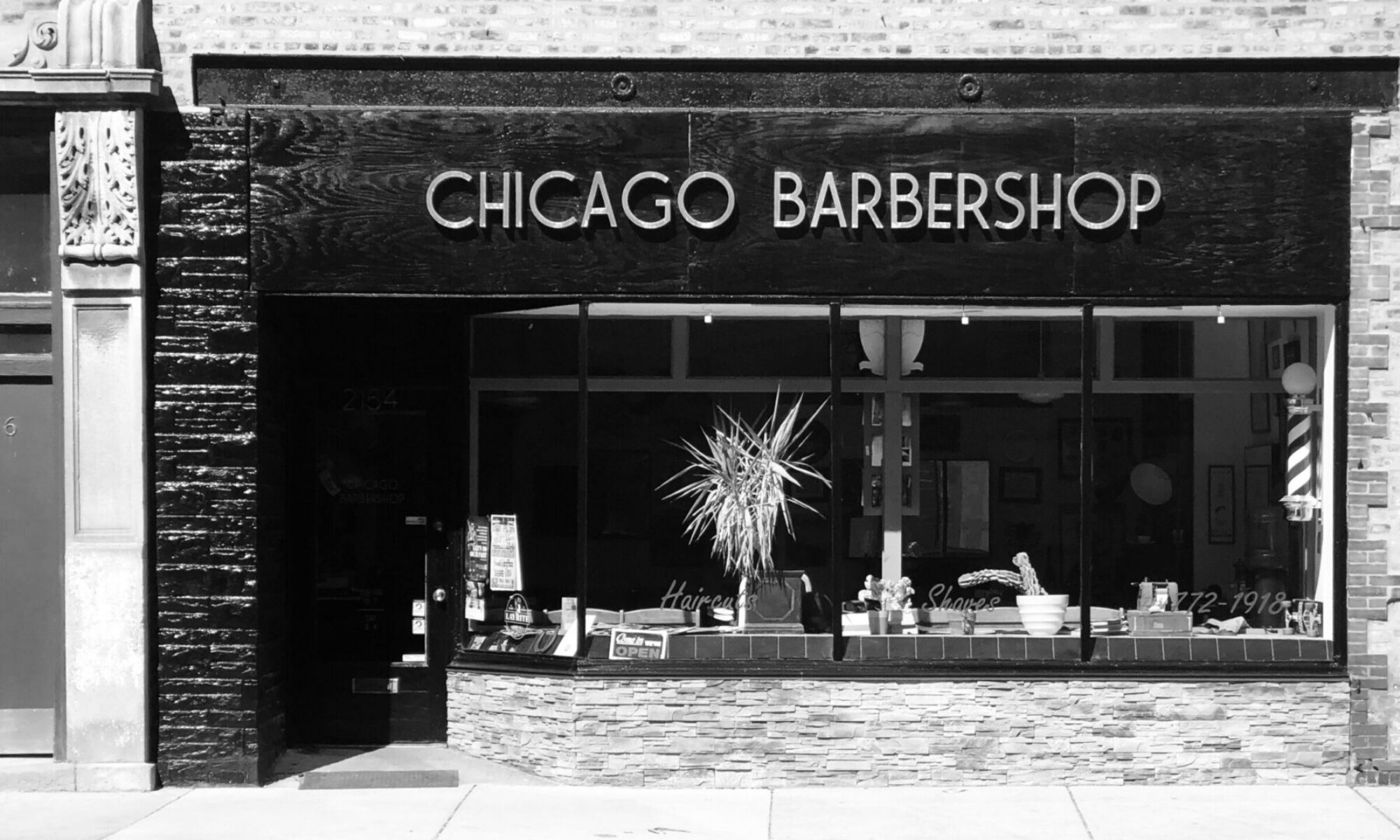 Image of Chicago Barbershop store front.
